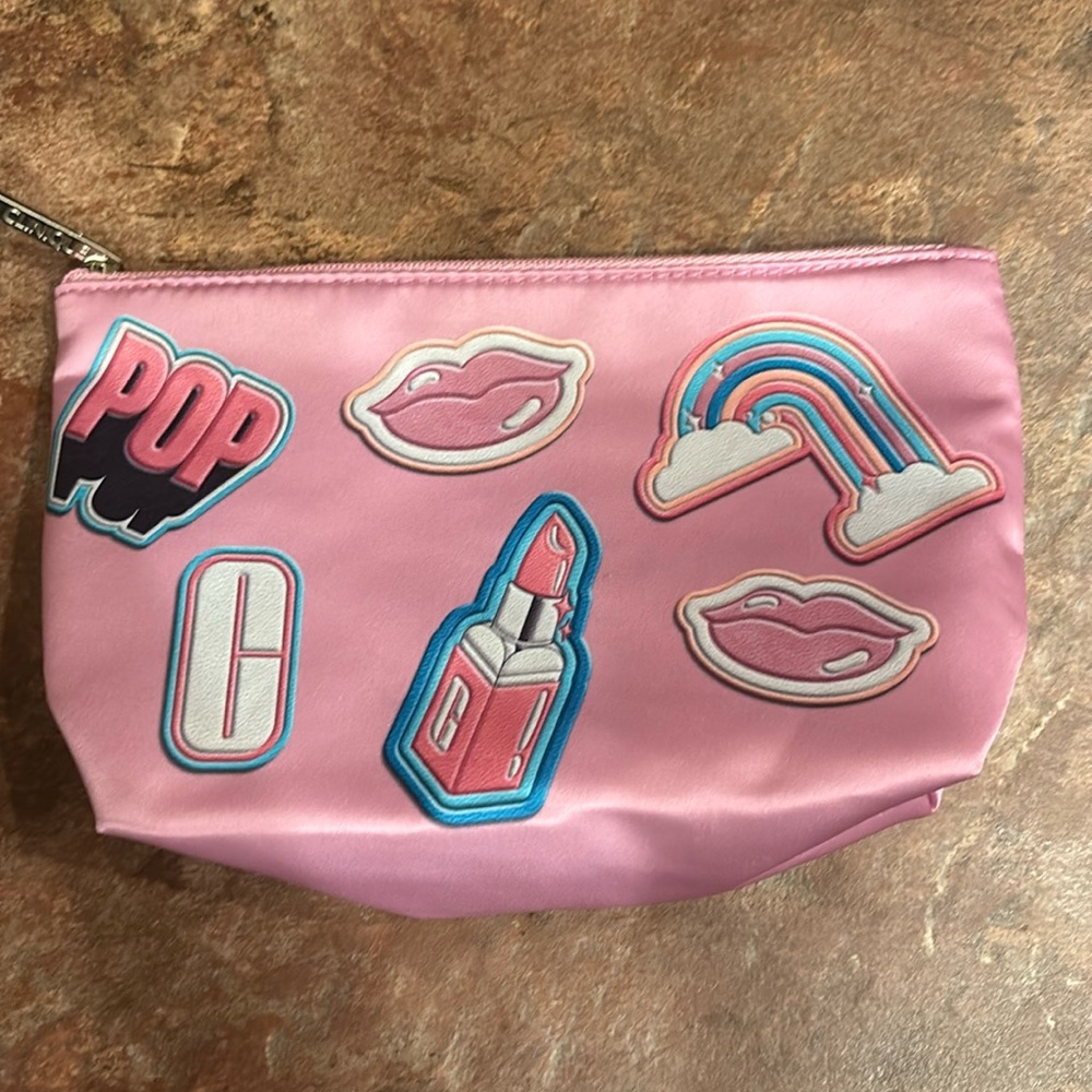 NWOT Clinique Pop Art Logo Rainbow Lipstick Lips Pink Makeup Bag